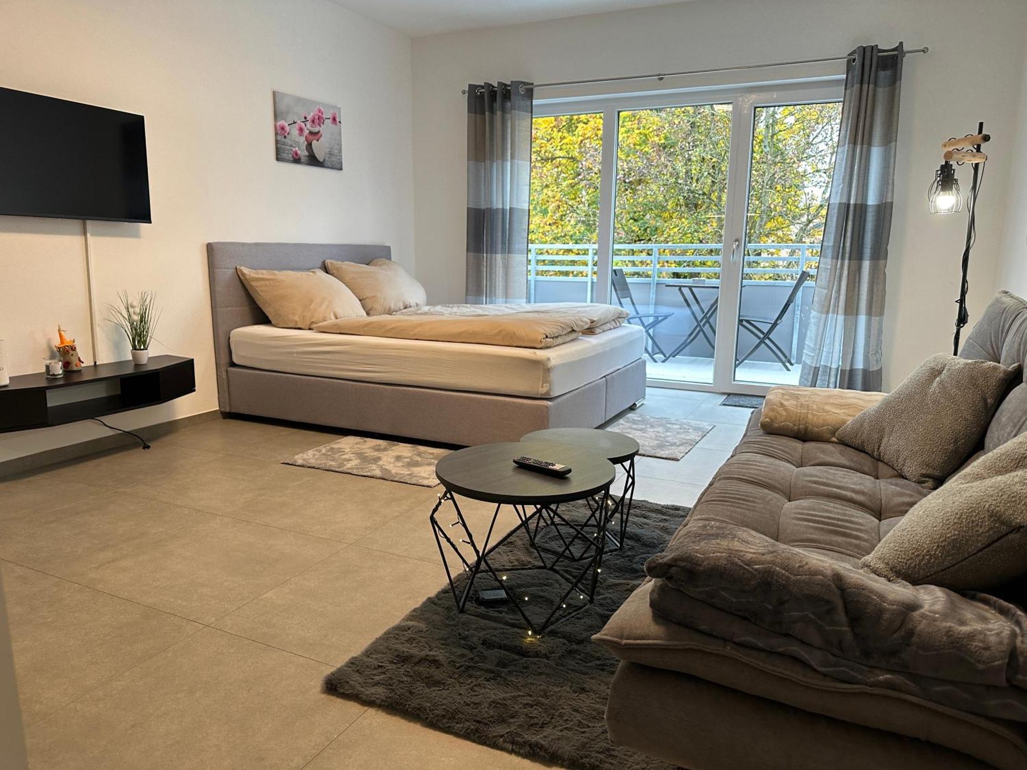 Modernes Apartment In Guter Lage إنغولشتات المظهر الخارجي الصورة
